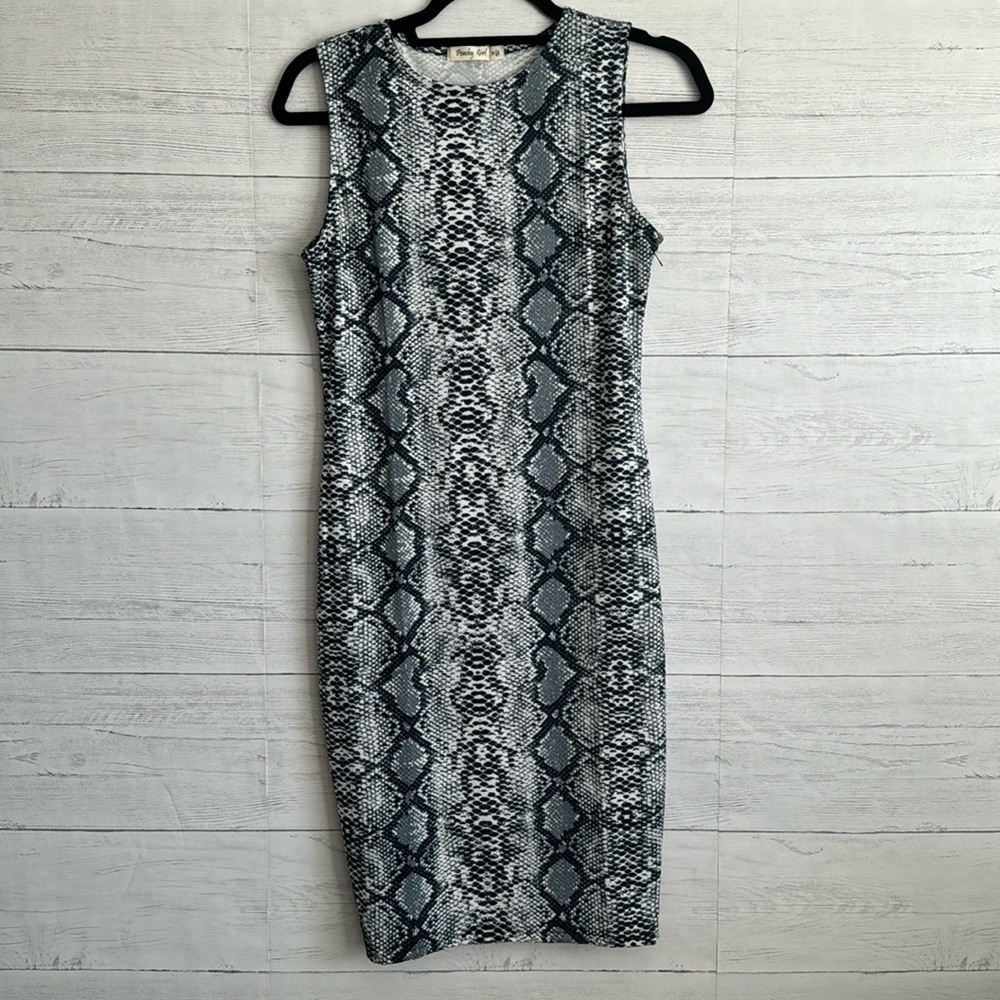 Peachy Girl Snake Print Sleeveless Midi Dress | SIZE M